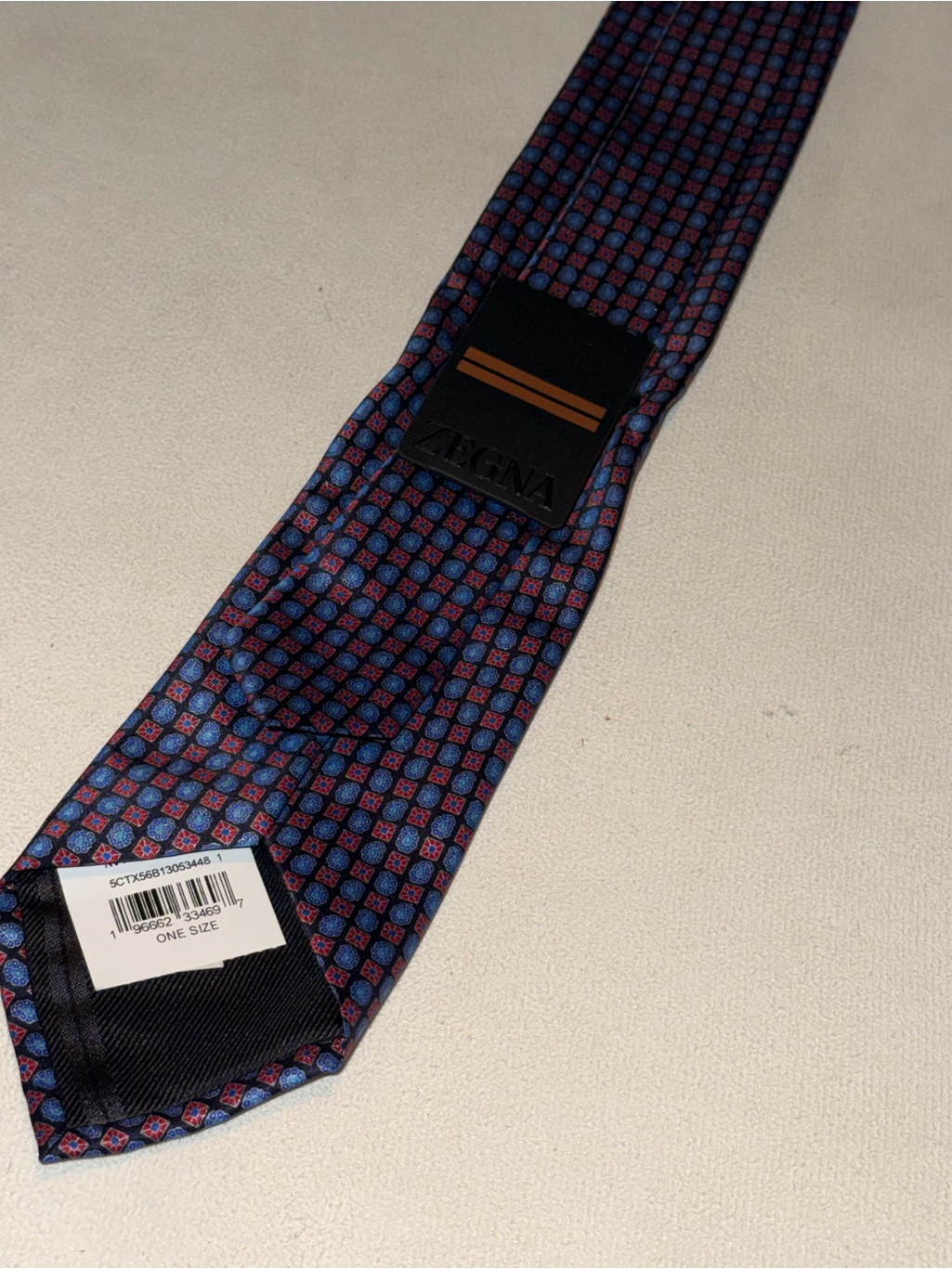 Zegna Men's Navy And Red Geometric Silk Tie — image 2 of 5